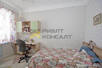 Продажа квартиры Омск. 8-я Линия ул., 174