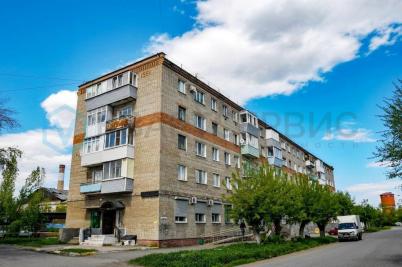 Продажа квартиры Профинтерна ул., 4