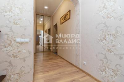 Продажа квартиры Омск. проспект Комарова, 9