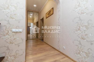 Продажа квартиры Омск. проспект Комарова, 9