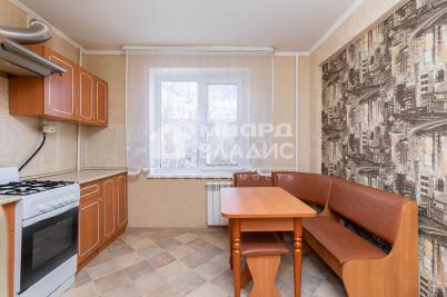 Продажа квартиры Омск. улица Багратиона, 86