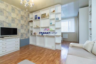 Продажа квартиры Омск. Перелета, 18