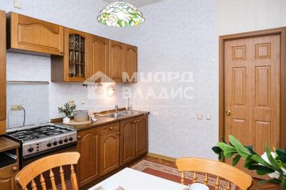 Продажа квартиры Омск. проспект Карла Маркса, 22А