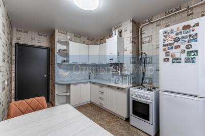 Продажа квартиры Омск. Верхнеднепровская улица, 265к2