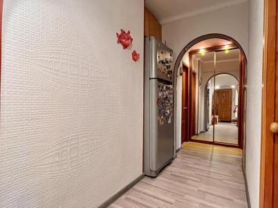 Продажа квартиры Омск. Заозёрный, Бархатовой, 8