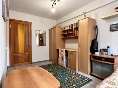 Продажа квартиры Омск. Заозёрный, Бархатовой, 8