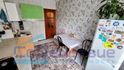 Продажа квартиры Омск. 5-й микрорайон, Степанца, 8а