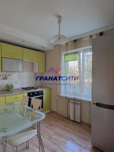 Продажа квартиры Омск. мкр. Входной, 32