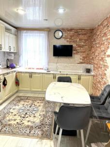 Продажа дома Омск. 10-я Комсомольская улица 4