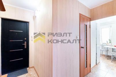 Продажа квартиры Омск. улица Лукашевича, 21А