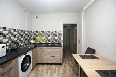 Продажа квартиры Омск. улица Б.Г.Шаронова, 19 Продажа квартиры Омск. улица Б.Г.Шаронова, 19