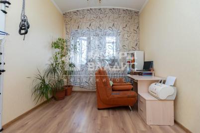 Продажа квартиры Омск. проспект Комарова,9