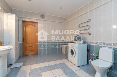 Продажа квартиры Омск. улица Чкалова,31