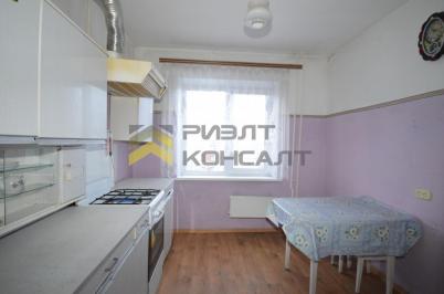 Продажа квартиры Омск. улица Дмитриева, 2, к.1