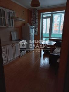 Аренда квартиры Омск. проспект Комарова,15к3