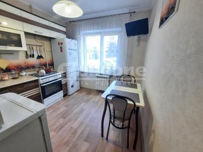 Продажа квартиры Омск. ул. 70 лет Октября 8 Продажа квартиры Омск. ул. 70 лет Октября 8