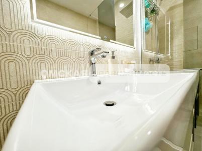 Продажа квартиры Омск. проспект Карла Маркса 40
