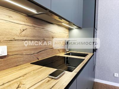 Продажа квартиры Омск. проспект Карла Маркса 40