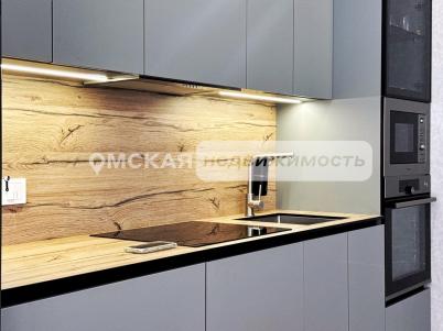 Продажа квартиры Омск. проспект Карла Маркса 40