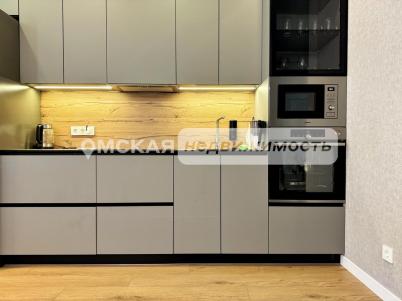 Продажа квартиры Омск. проспект Карла Маркса 40
