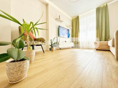 Продажа квартиры Омск. проспект Карла Маркса 40