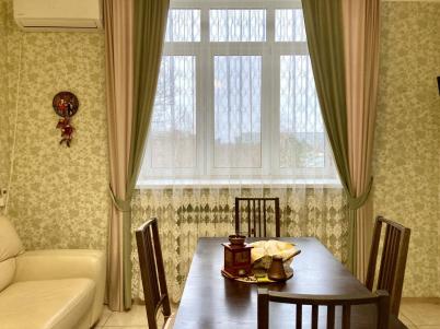 Продажа квартиры Омск. улица Маршала Жукова 107