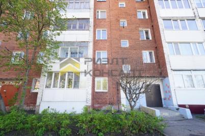 Продажа квартиры Омск. улица 4-я Челюскинцев, 93 Продажа квартиры Омск. улица 4-я Челюскинцев, 93