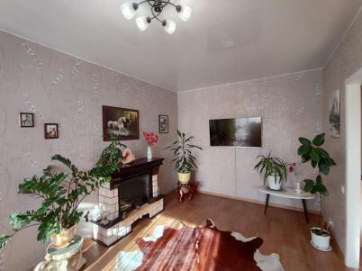 Продажа квартиры Омск. пр-кт. Космический, 17 Продажа квартиры Омск. пр-кт. Космический, 17