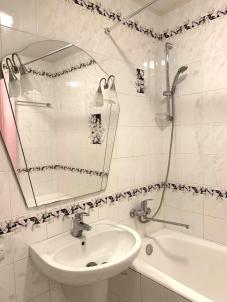 Продажа квартиры Омск. 16-я Северная улица 150к1 Продажа квартиры Омск. 16-я Северная улица 150к1