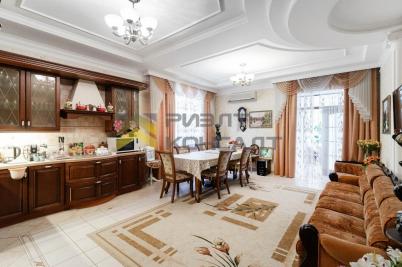 Продажа квартиры Омск.&nbsp;улица Коттеджная, 32