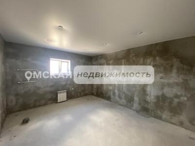 Продажа дома п. Омский, Яблоневый сад