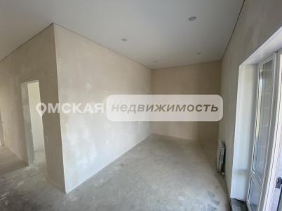 Продажа дома п. Омский, Яблоневый сад