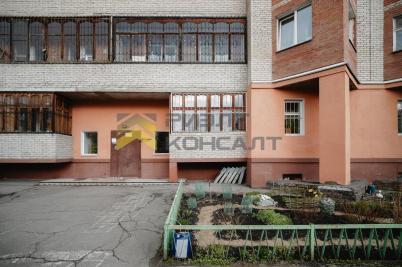 Продажа квартиры Омск. улица Багратиона, 94
