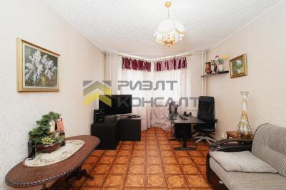 Продажа квартиры Омск. улица Багратиона, 94