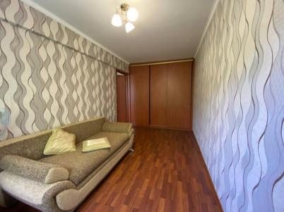 Аренда квартиры Омск. Химиков, 61 Аренда квартиры Омск. Химиков, 61