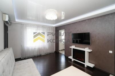 Продажа квартиры Омск. проспект Комарова, 5