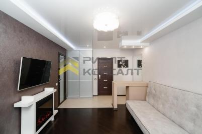 Продажа квартиры Омск. проспект Комарова, 5
