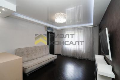 Продажа квартиры Омск. проспект Комарова, 5