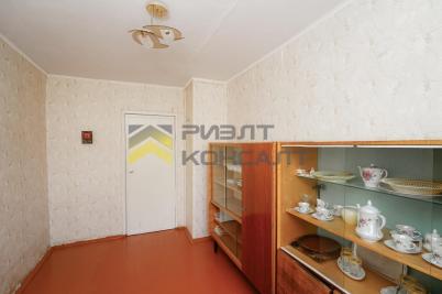 Продажа квартиры Омск. улица Серова, 8Г