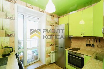 Продажа квартиры Омск. улица Крупской, 14