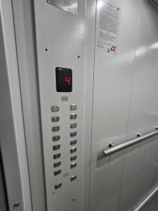 Продажа квартиры Омск. 1-й микрорайон, Ватутина, 9