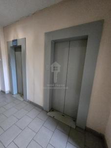 Продажа квартиры Омск. 1-й микрорайон, Ватутина, 9