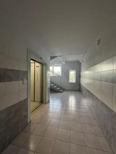 Продажа квартиры Омск. улица Мельничная, 87, к.1