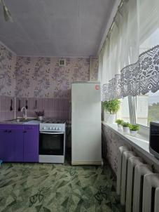 Продажа квартиры Омск. Городок Нефтяников, Химиков, 6/2