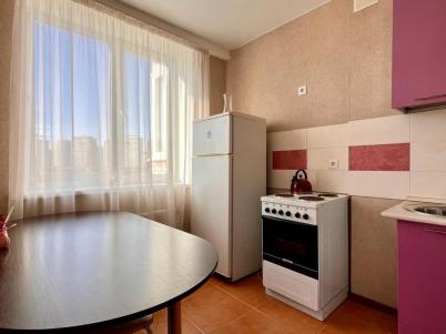 Аренда квартиры Омск. Архитекторов б-р., 1В