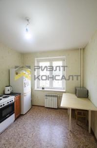 Продажа квартиры Омск. улица Полторацкого, 48