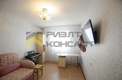 Продажа квартиры Омск. улица Полторацкого, 48