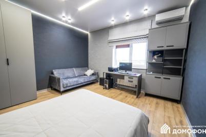 Продажа квартиры Омск. Широкая, 82