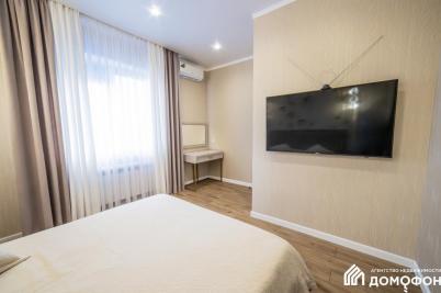 Продажа квартиры Омск. Широкая, 82