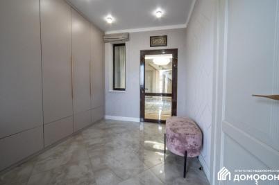 Продажа квартиры Омск. Широкая, 82